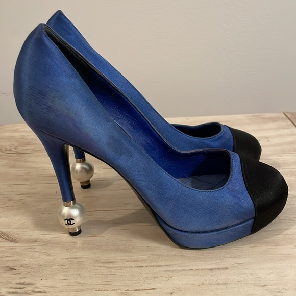 CHANEL Silk Pearl Detail Heels - Picture 1 of 16